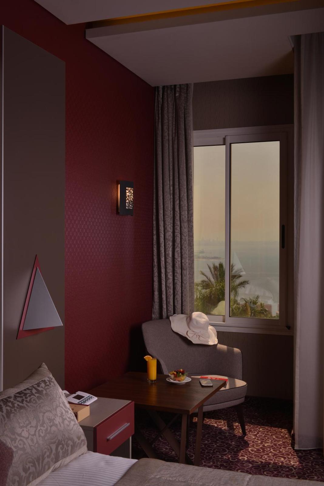 Regency Palace Hotel