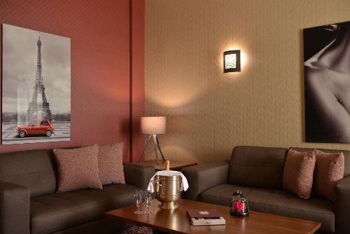 Regency Palace Hotel image 3
