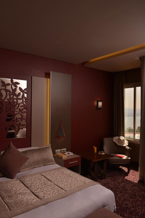 Regency Palace Hotel image 6